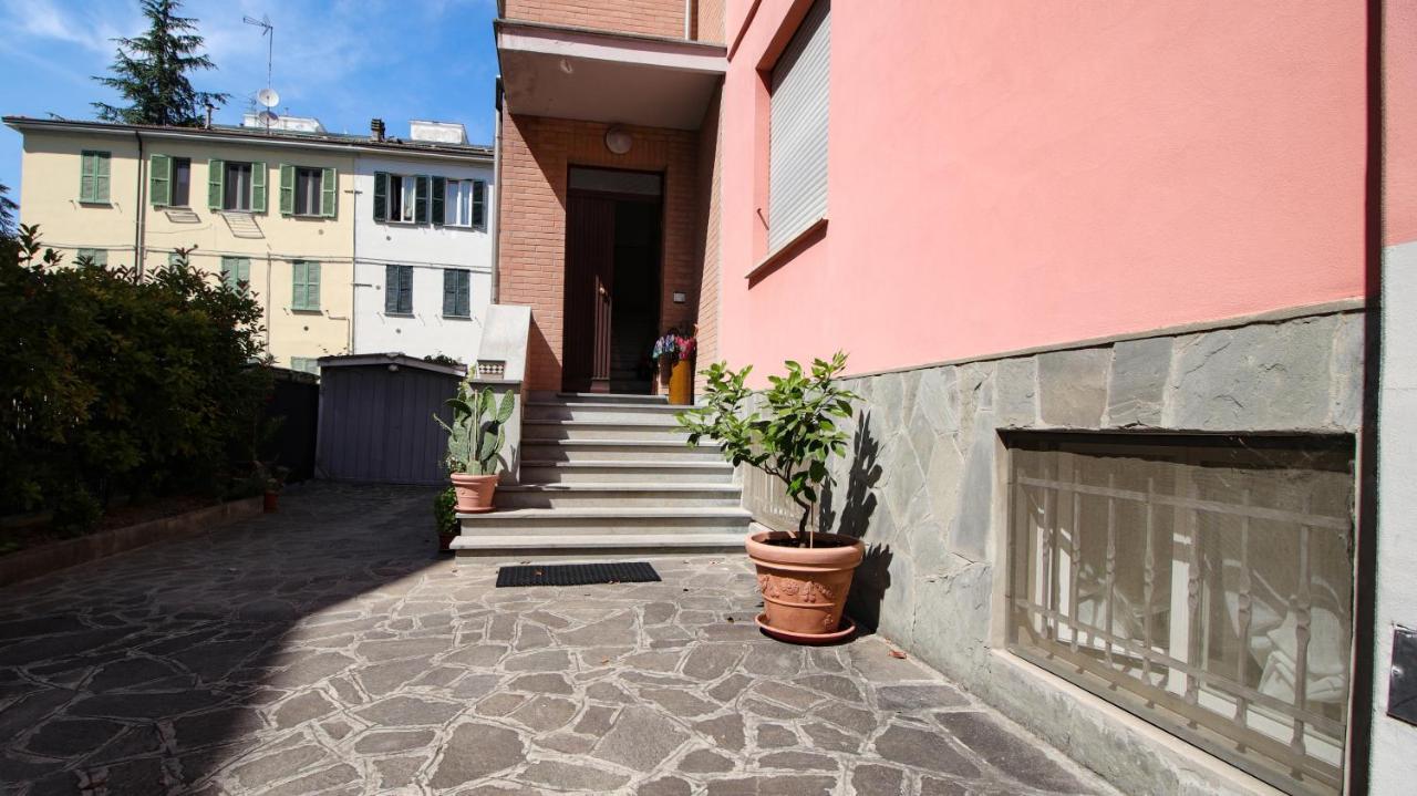 Residenza Parco Ducale 2 Apartment Парма Екстериор снимка
